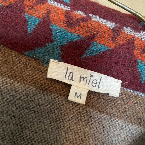 Womens western shacket - Picture 3 of 3